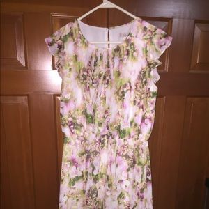 Super cute floral dress